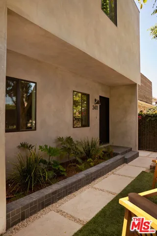 2411 Abbot Kinney Boulevard, Los Angeles, California 90291