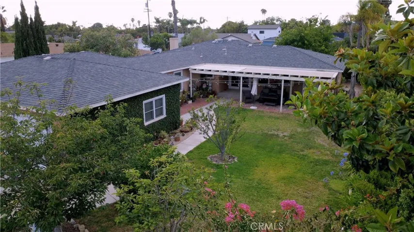 1121 Vista Way, Oceanside, California 92054