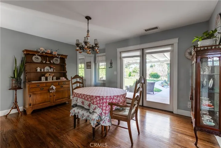 1121 Vista Way, Oceanside, California 92054