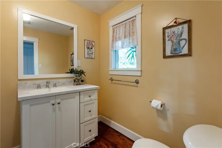 1121 Vista Way, Oceanside, California 92054