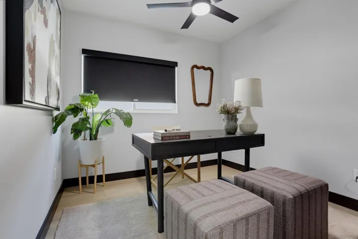 6896 Turnbridge, San Diego, California 92119