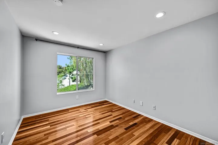 9325 Babauta Rd 8, San Diego, California 92129