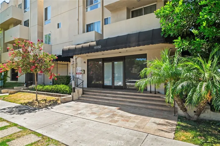19350 Sherman Way 201, Reseda, California 91335
