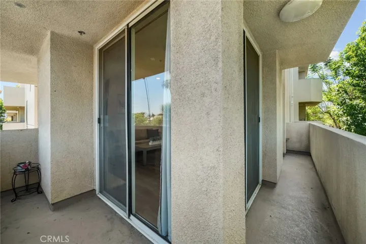 19350 Sherman Way 201, Reseda, California 91335