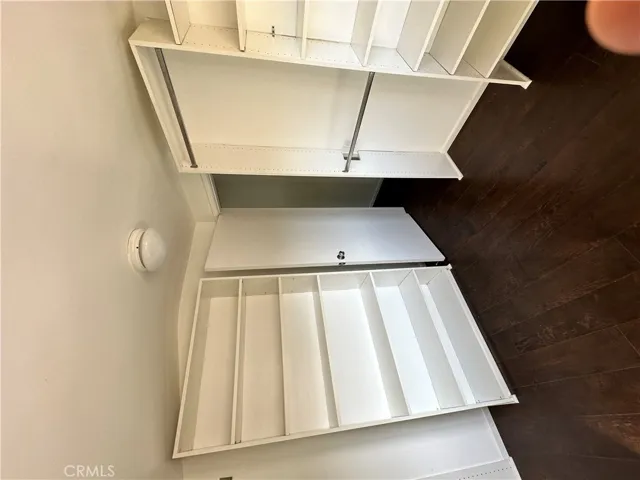 11336 Montana, Los Angeles, California 90049