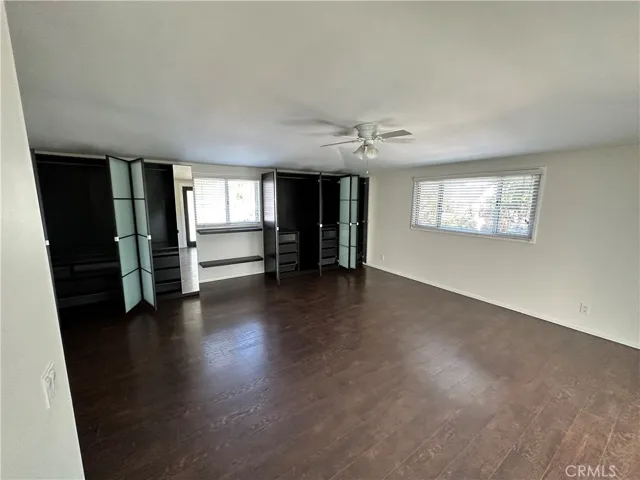 11336 Montana, Los Angeles, California 90049