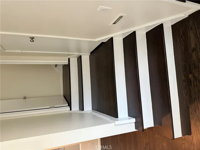 11336 Montana, Los Angeles, California 90049