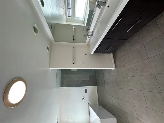 11336 Montana, Los Angeles, California 90049