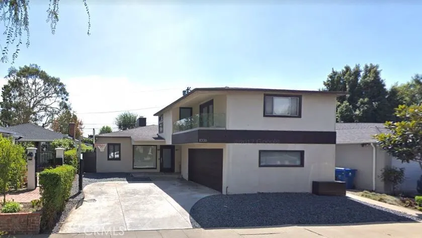 11336 Montana, Los Angeles, California 90049
