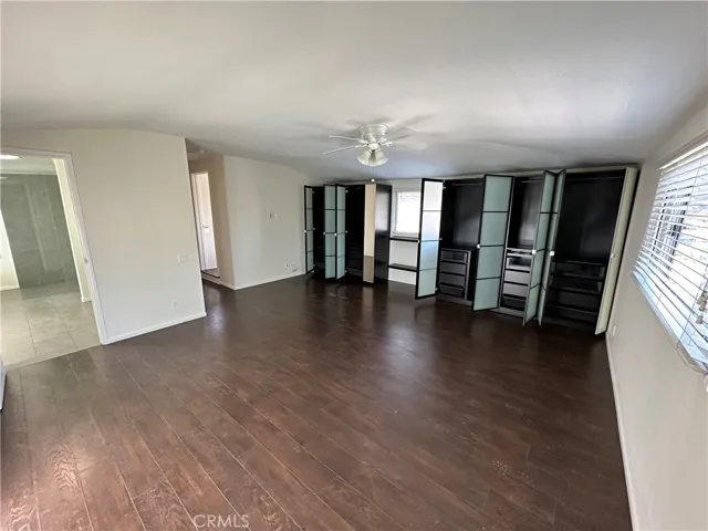 11336 Montana, Los Angeles, California 90049