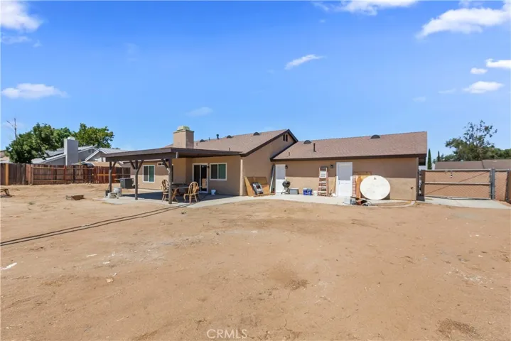 11471 Hollyvale, Victorville, California 92392