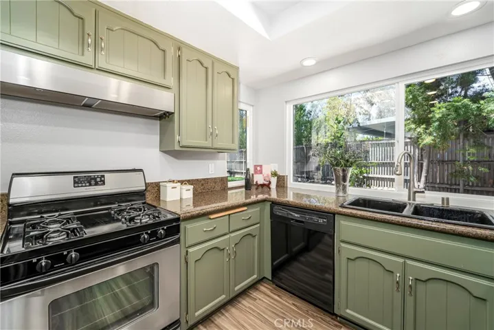22251 Brittlewood Circle, Lake Forest, California 92630