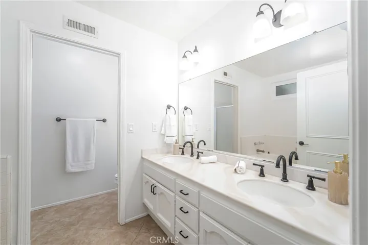 22251 Brittlewood Circle, Lake Forest, California 92630