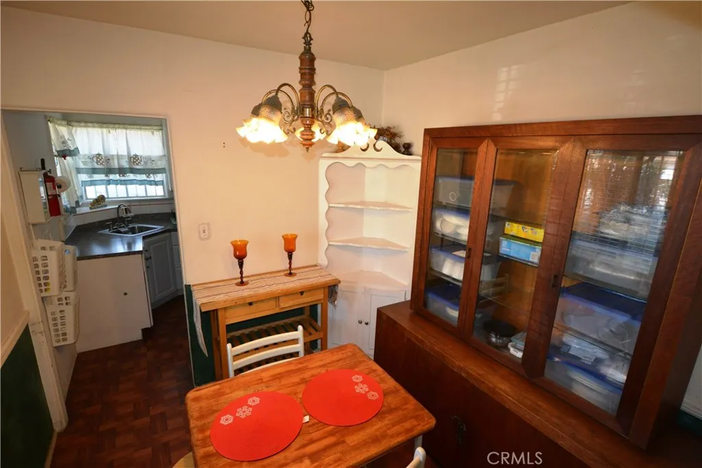 Room enough for a china hutch