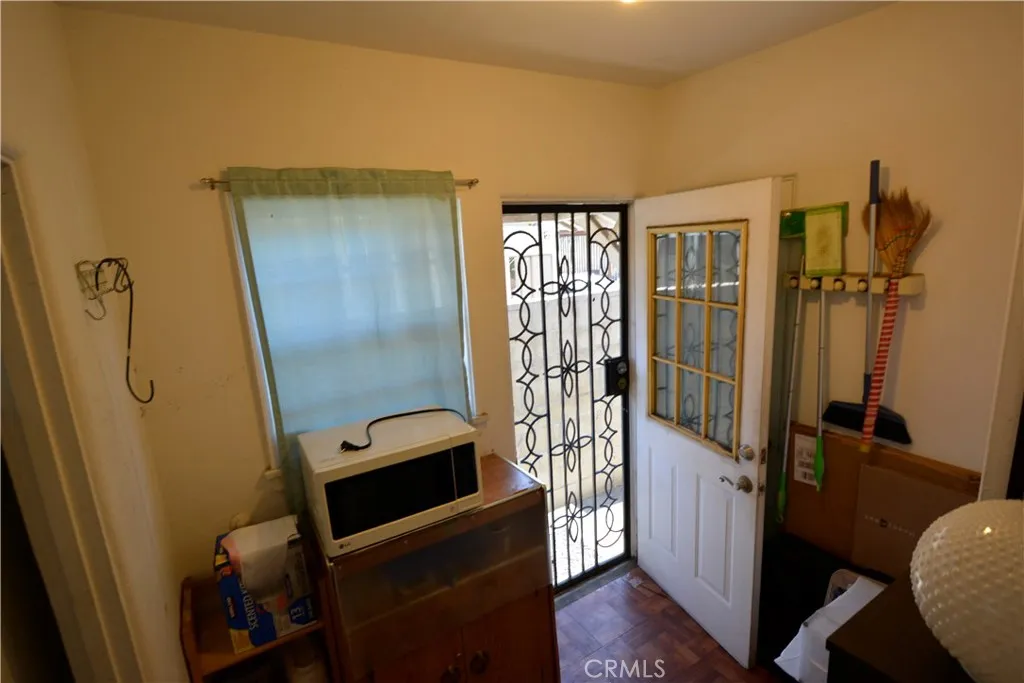 Notice the convenient side yard access door