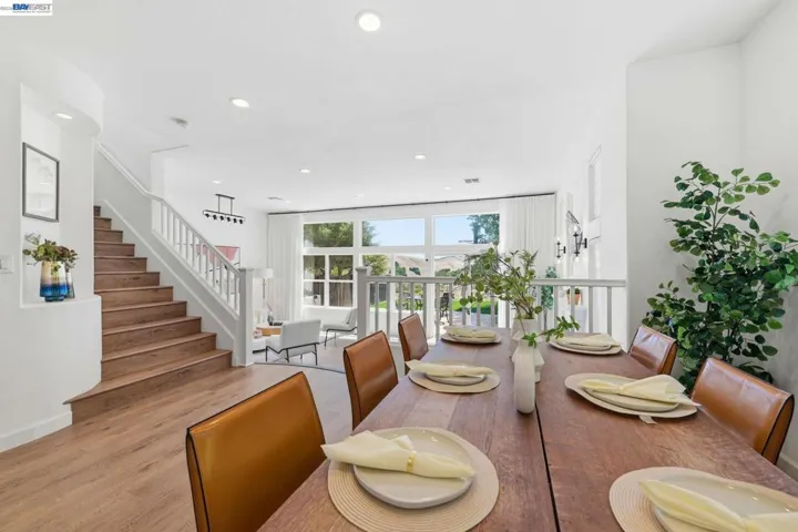 22024 E Lyndon Loop, Castro Valley, California 94552