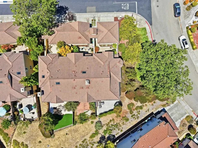 22024 E Lyndon Loop, Castro Valley, California 94552