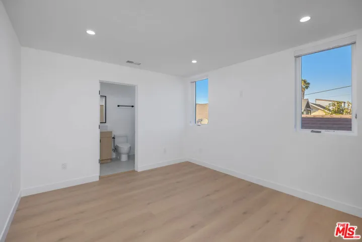 1332 Mohawk Street, Los Angeles, California 90026