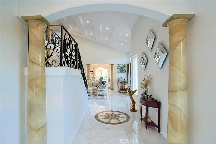 1121 Pinto, La Habra Heights, California 90631