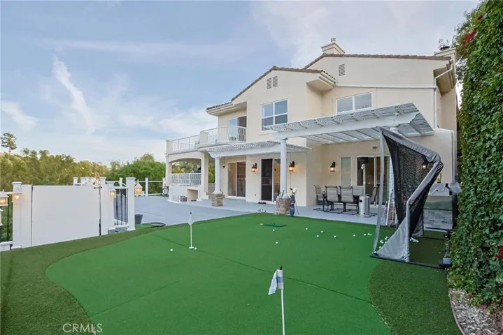 1121 Pinto, La Habra Heights, California 90631