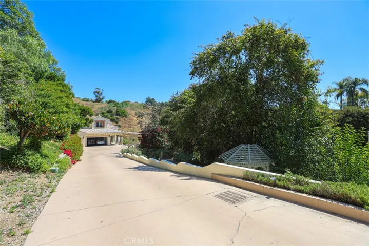 1121 Pinto, La Habra Heights, California 90631