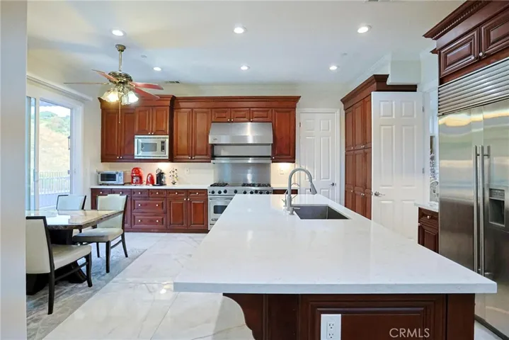1121 Pinto, La Habra Heights, California 90631