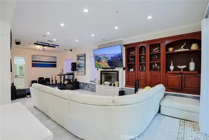 1121 Pinto, La Habra Heights, California 90631