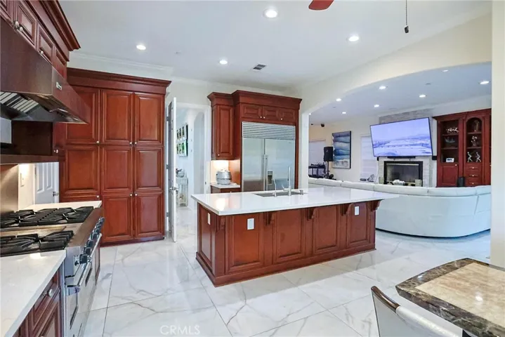 1121 Pinto, La Habra Heights, California 90631