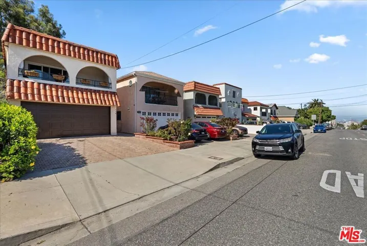 954 W 6th Street, San Pedro, California 90731 — photo 4
