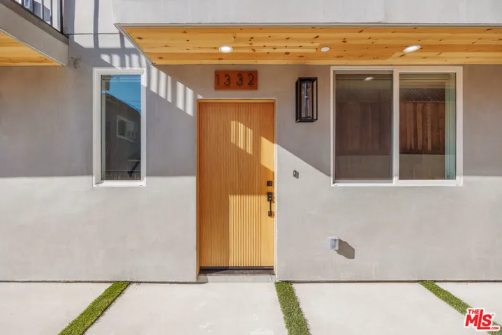 1332 Mohawk Street 1/2, Los Angeles, California 90026