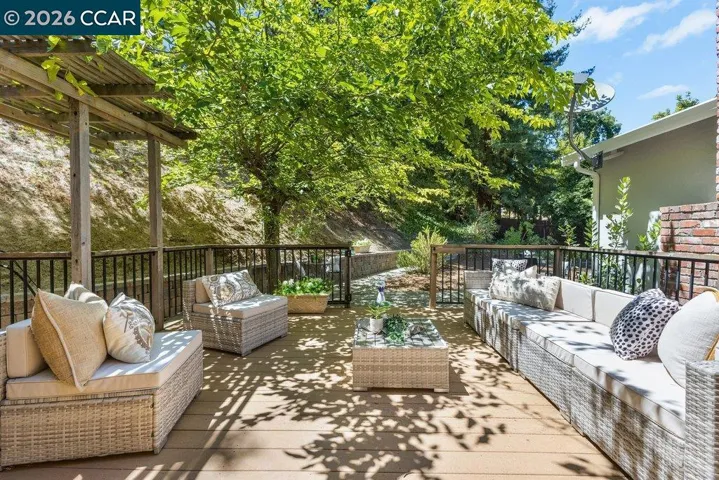 789 Charlton Dr, Pleasant Hill, California 94523
