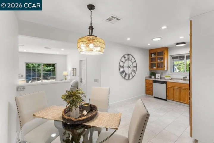 789 Charlton Dr, Pleasant Hill, California 94523