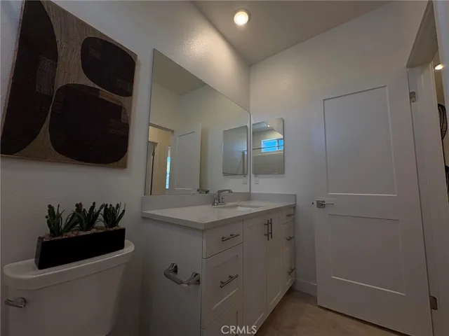 2211 W Orange Avenue 21, Anaheim, California 92804