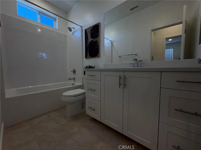 2211 W Orange Avenue 21, Anaheim, California 92804