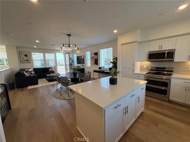 2211 W Orange Avenue 21, Anaheim, California 92804