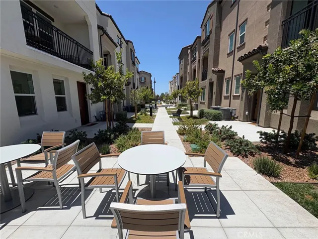 2211 W Orange Avenue 21, Anaheim, California 92804