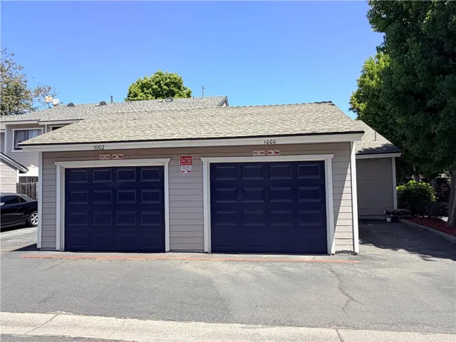 Single garage bay on the right with access from inside the home.
