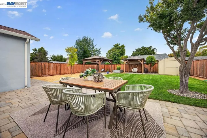 1120 Henderson Ave, Menlo Park, California 94025