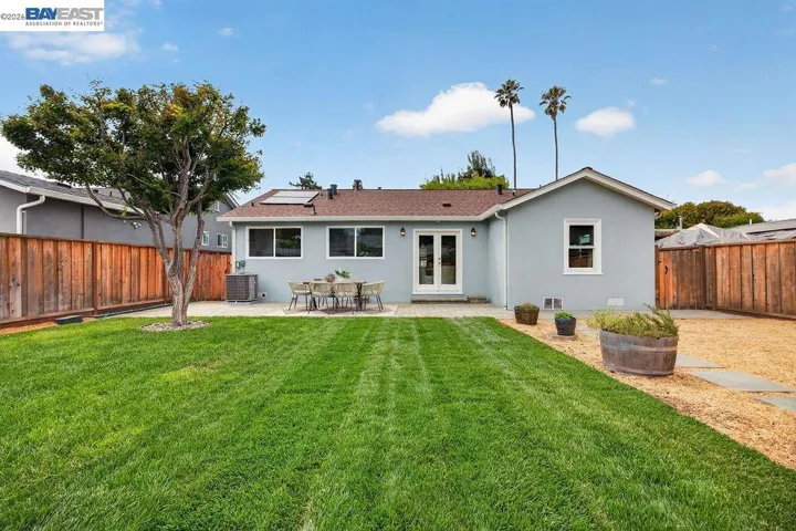 1120 Henderson Ave, Menlo Park, California 94025