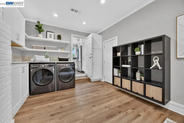 1120 Henderson Ave, Menlo Park, California 94025