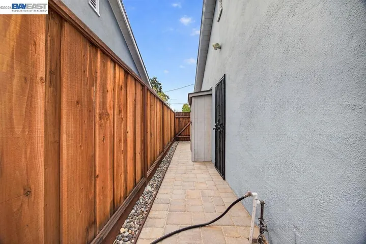 1120 Henderson Ave, Menlo Park, California 94025