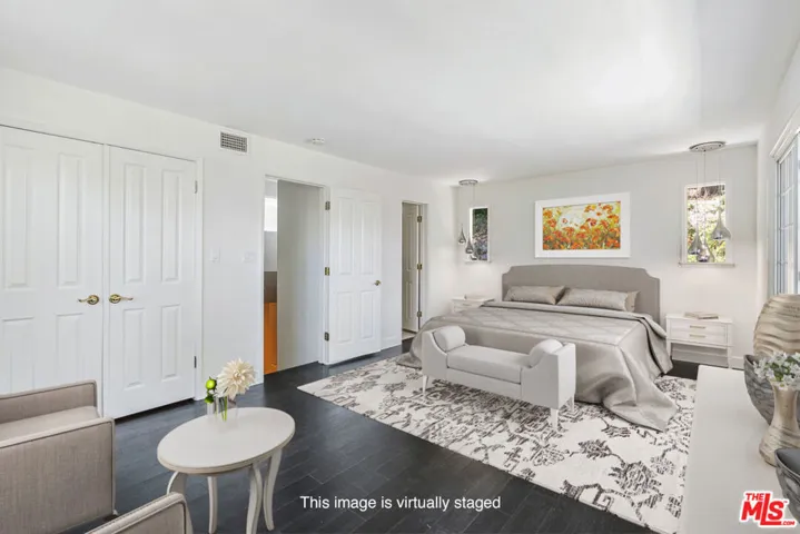 4645 Petit Avenue, Encino, California 91436