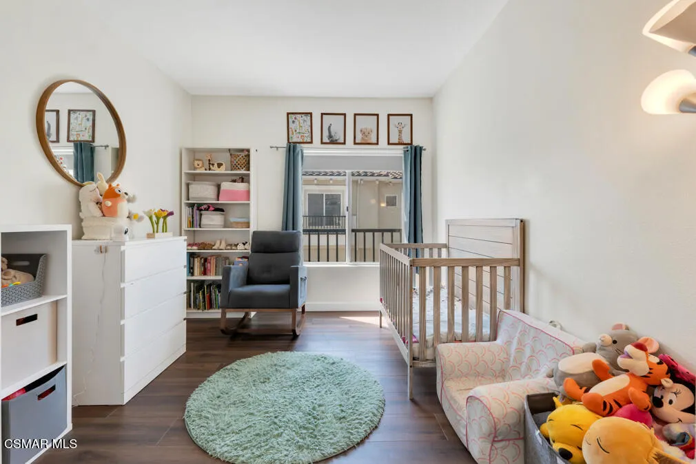 1556 Glacier St-HsHProd-15