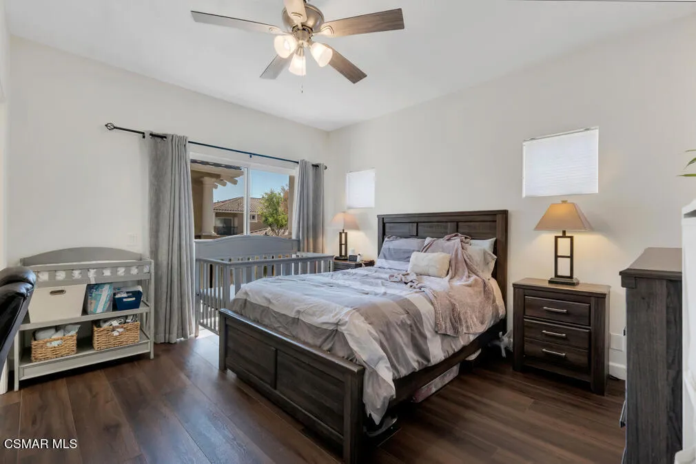 1556 Glacier St-HsHProd-21