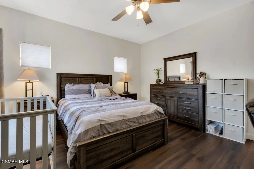 1556 Glacier St-HsHProd-23