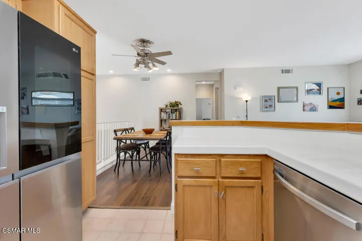 1556 Glacier St-HsHProd-4