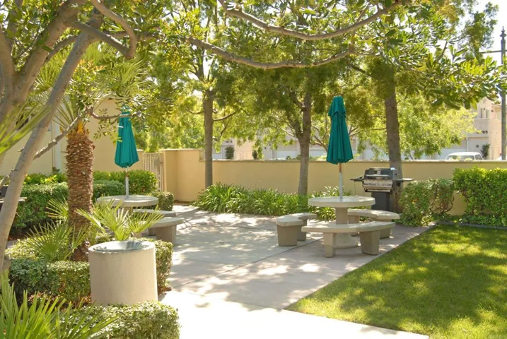 18668 Caminito Cantilena 258, San Diego, California 92128