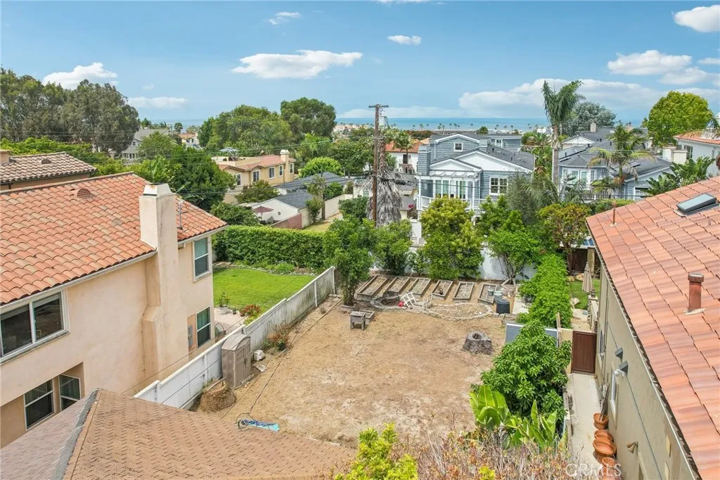 647 S Irena Avenue, Redondo Beach, California 90277 — photo 5