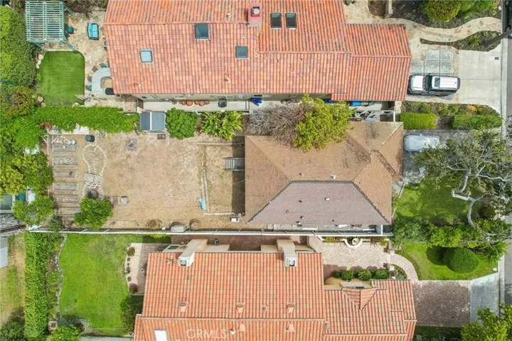 647 S Irena Avenue, Redondo Beach, California 90277