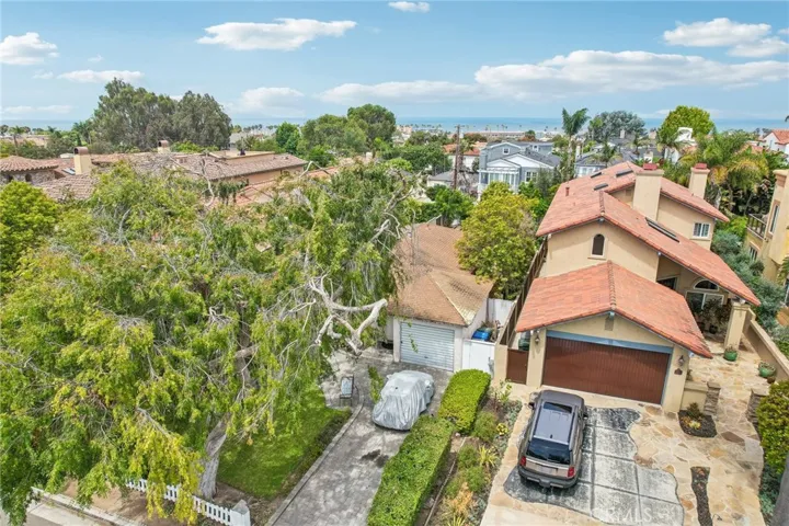 647 S Irena Avenue, Redondo Beach, California 90277